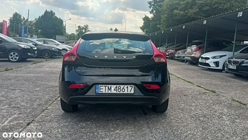 Volvo V40 - 21