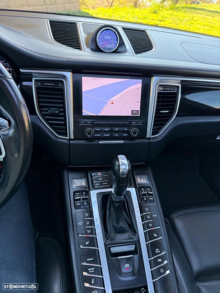 Porsche Macan S - 8