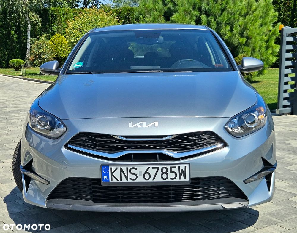 Kia Ceed - 8