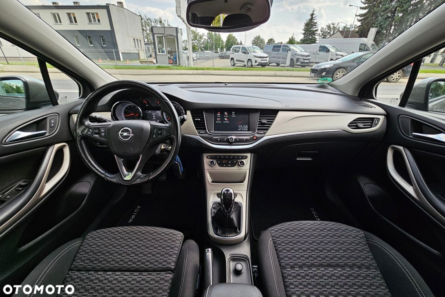 Opel Astra - 18