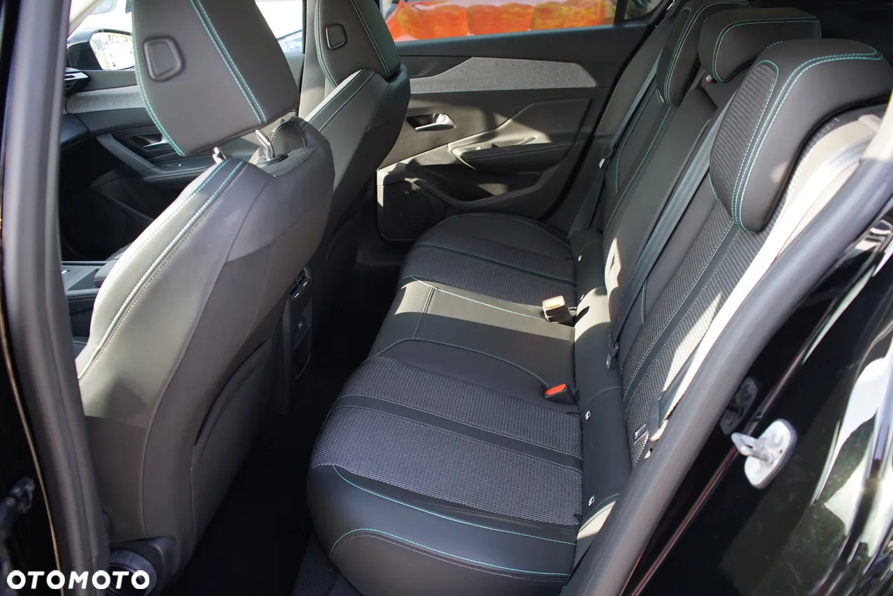Peugeot 308 1.2 PureTech Allure S&S EAT8 - 14