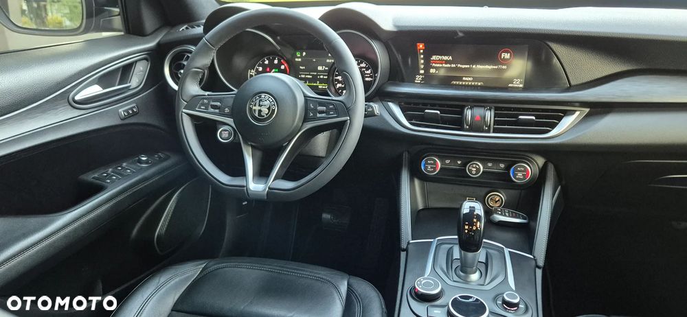 Alfa Romeo Stelvio 2.0 Turbo 16V AT8-Q4 Super - 22
