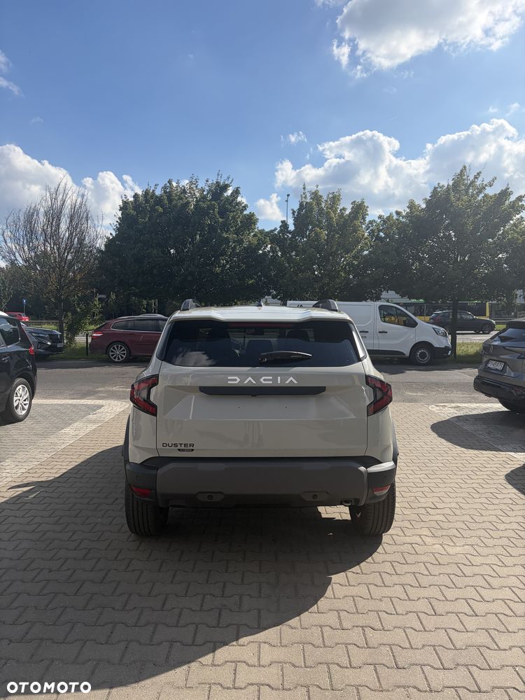 Dacia Duster 1.8 Full Hybrid 155 Journey MMT - 6