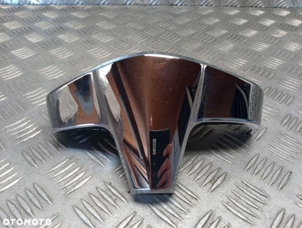 Osłona głowicy przednia lewa HONDA VTX 1300 C/R/S/T 03-09r   PN. 12371-MEA-670 - 1