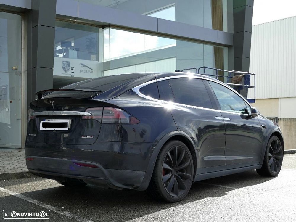 Tesla Model X P100D - 1