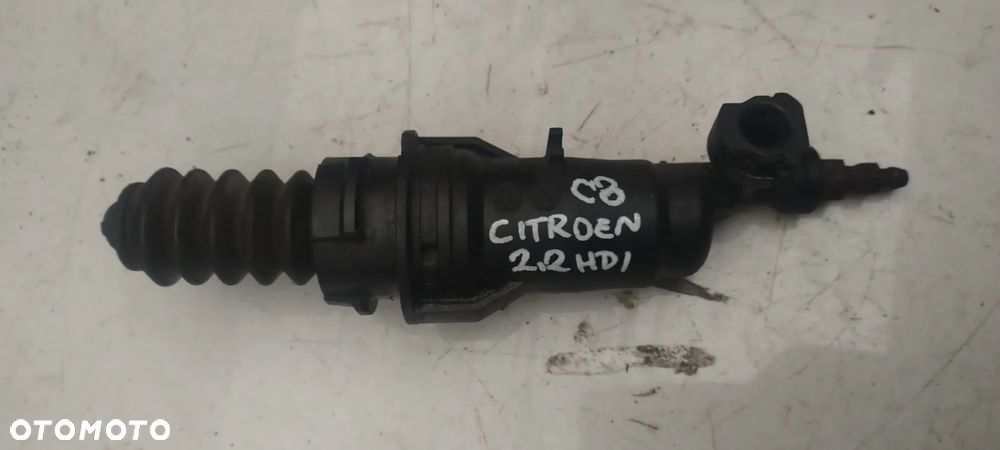 CITROEN C8 2,2hdi wysprzeglik - 1