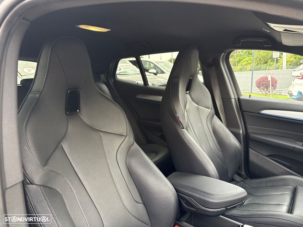 BMW X2 25 e xDrive Pack M - 16