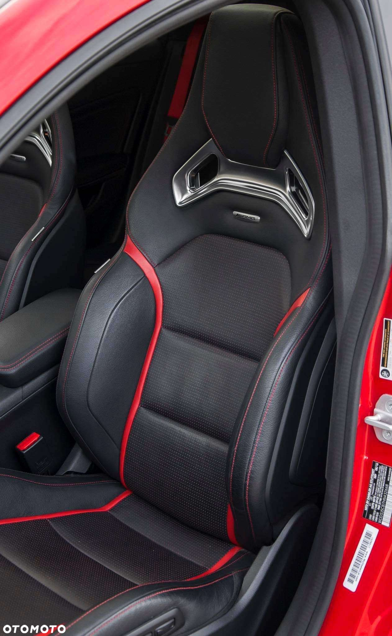 Mercedes-Benz CLA AMG 45 4-Matic - 17