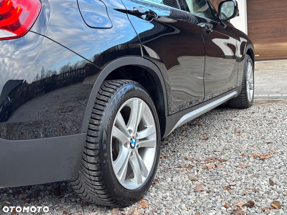 BMW X1 sDrive18i Sport Line - 32