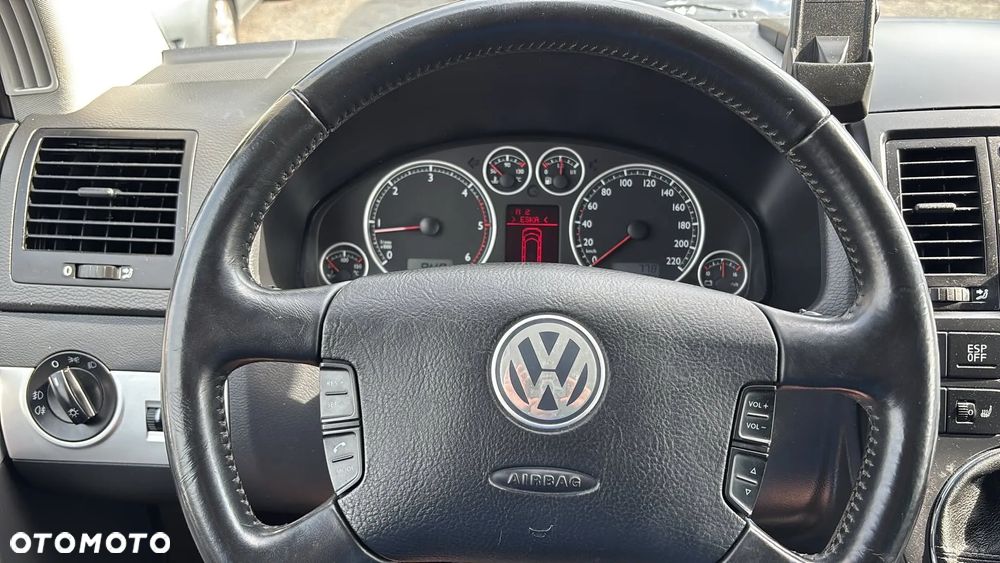 Volkswagen Multivan L1 United - 13