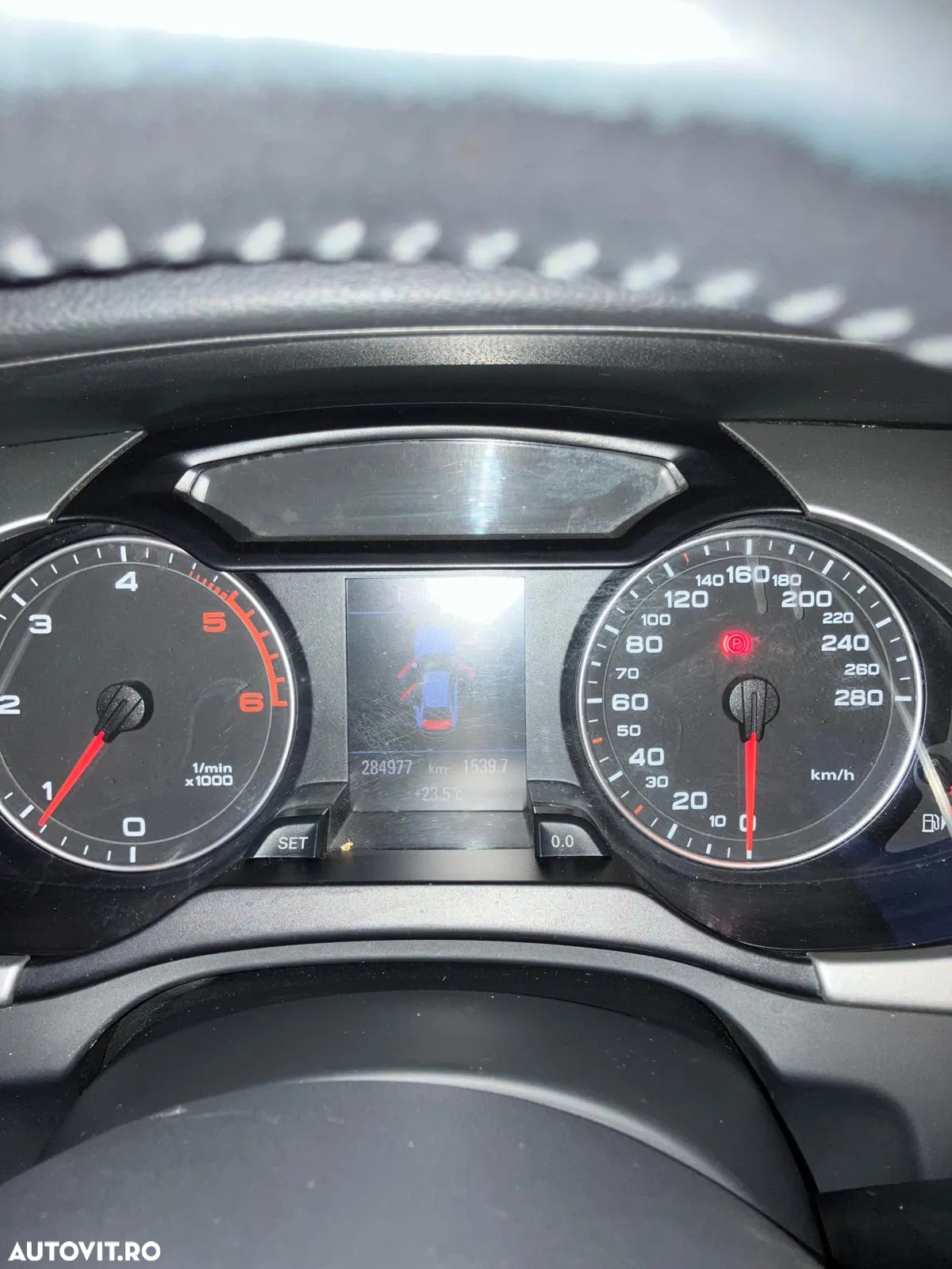 Audi A4 2.0 TDI Avant - 6