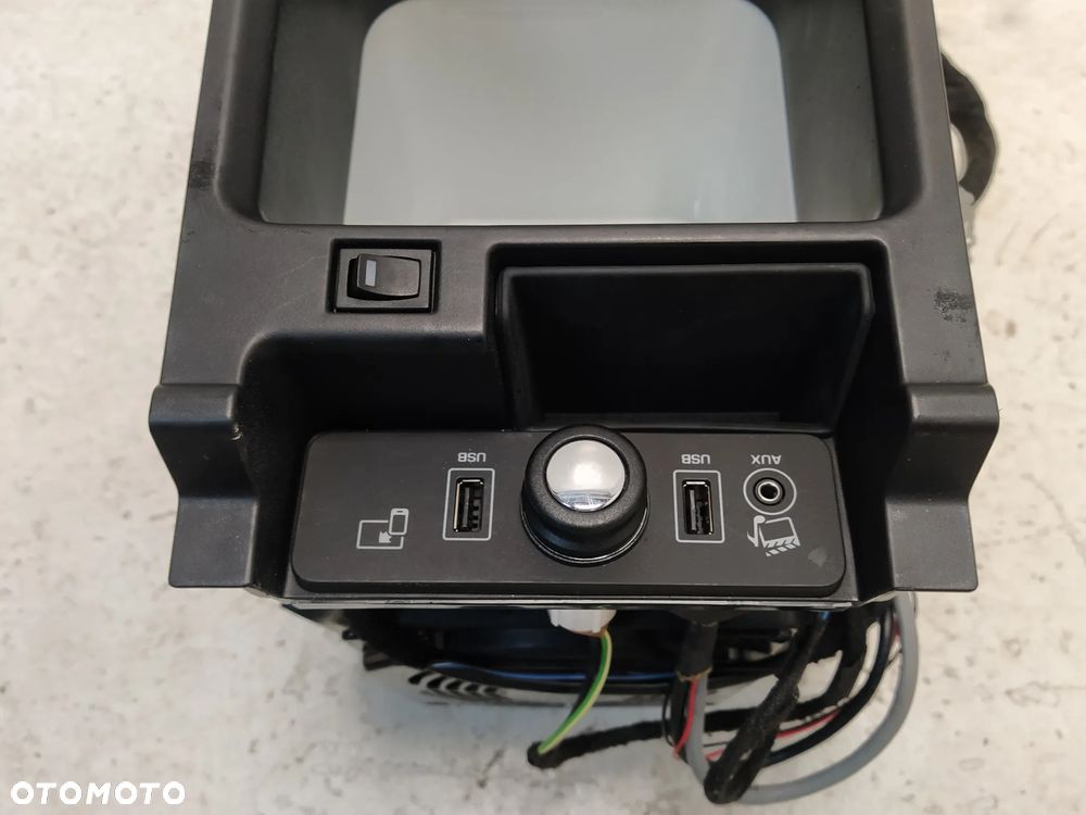 RANGE ROVER SPORT L494 VOGUE L405 LODÓWKA KONSOLI CENTRALNEJ ŚRODKOWEJ AUX USB ŁADOWARKA 12V KOMPLETNE ORYGINAŁ - 13