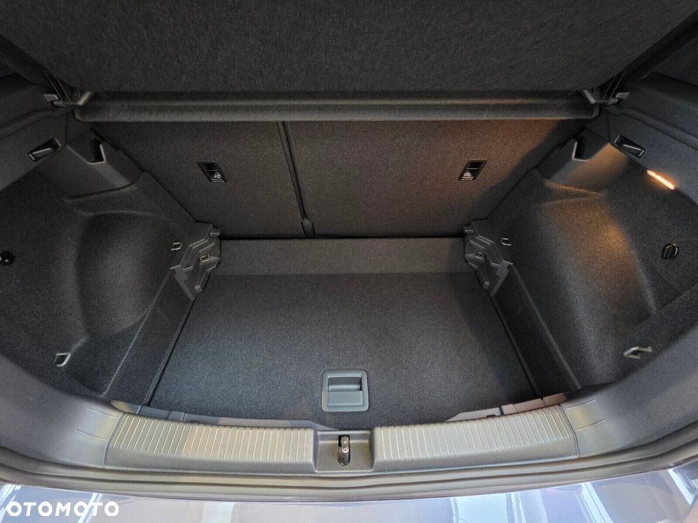 Volkswagen T-Cross 1.5 TSI ACT R-Line Plus DSG - 12