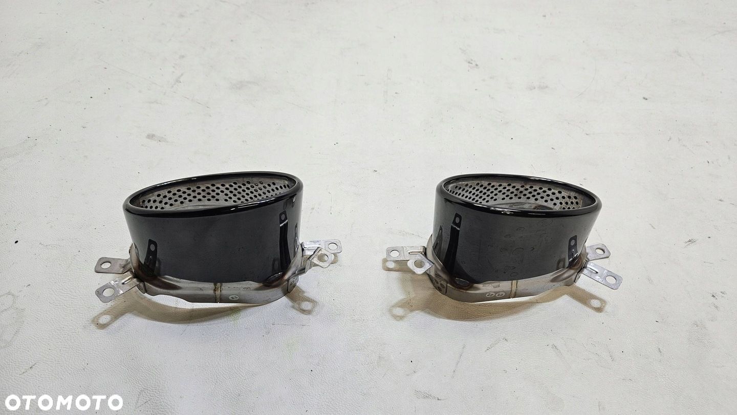 KOŃCÓWKA WYDECHU LEWA PRAWA AUDI A3 RS3 8Y0253823A 8Y0253824A KOMPLET - 1