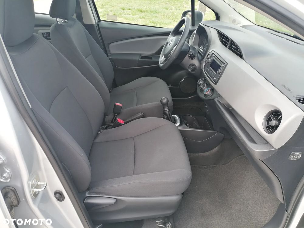 Toyota Yaris 1.0 Active - 19