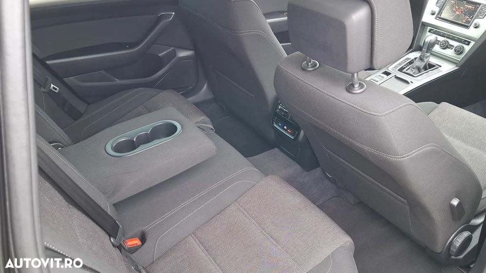 Volkswagen Passat 1.6 TDI (BlueMotion Technology) DSG Comfortline - 39