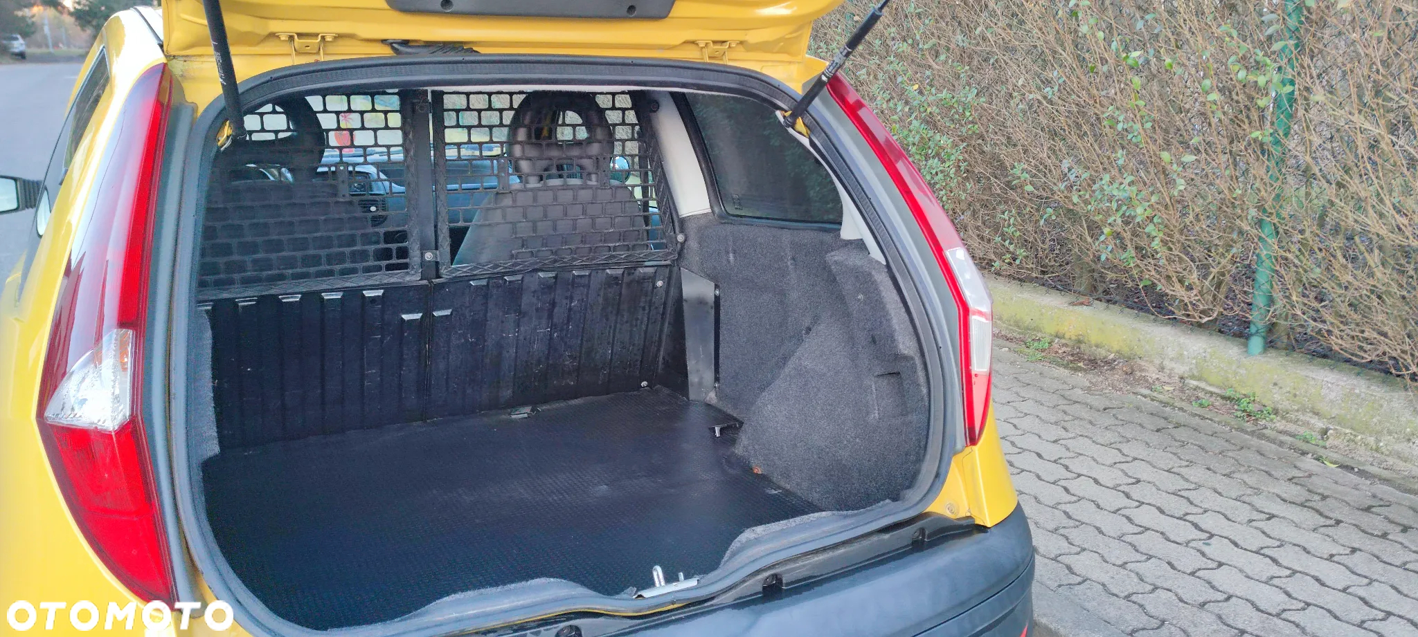 Fiat Punto - 8