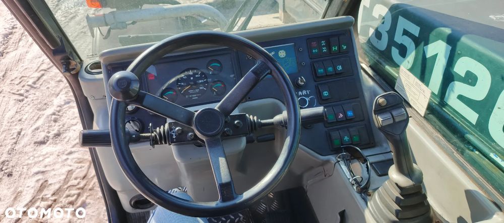 Bobcat TS35120SL - 10