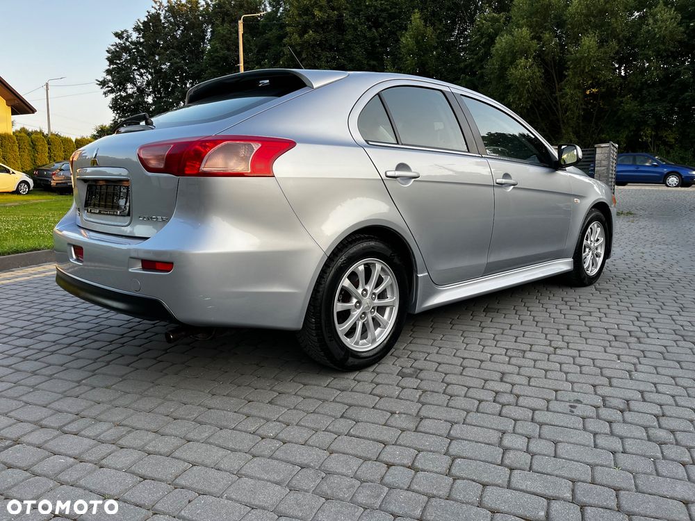Mitsubishi Lancer 1.6 ClearTec Top - 3