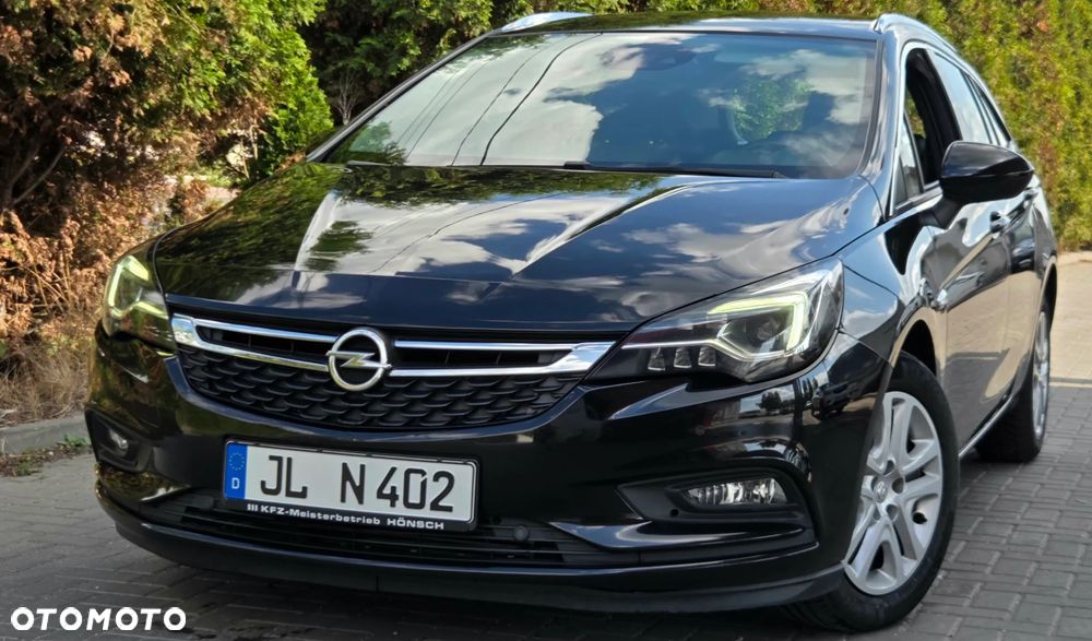 Opel Astra 1.6 D (CDTI) Start/Stop Innovation - 2