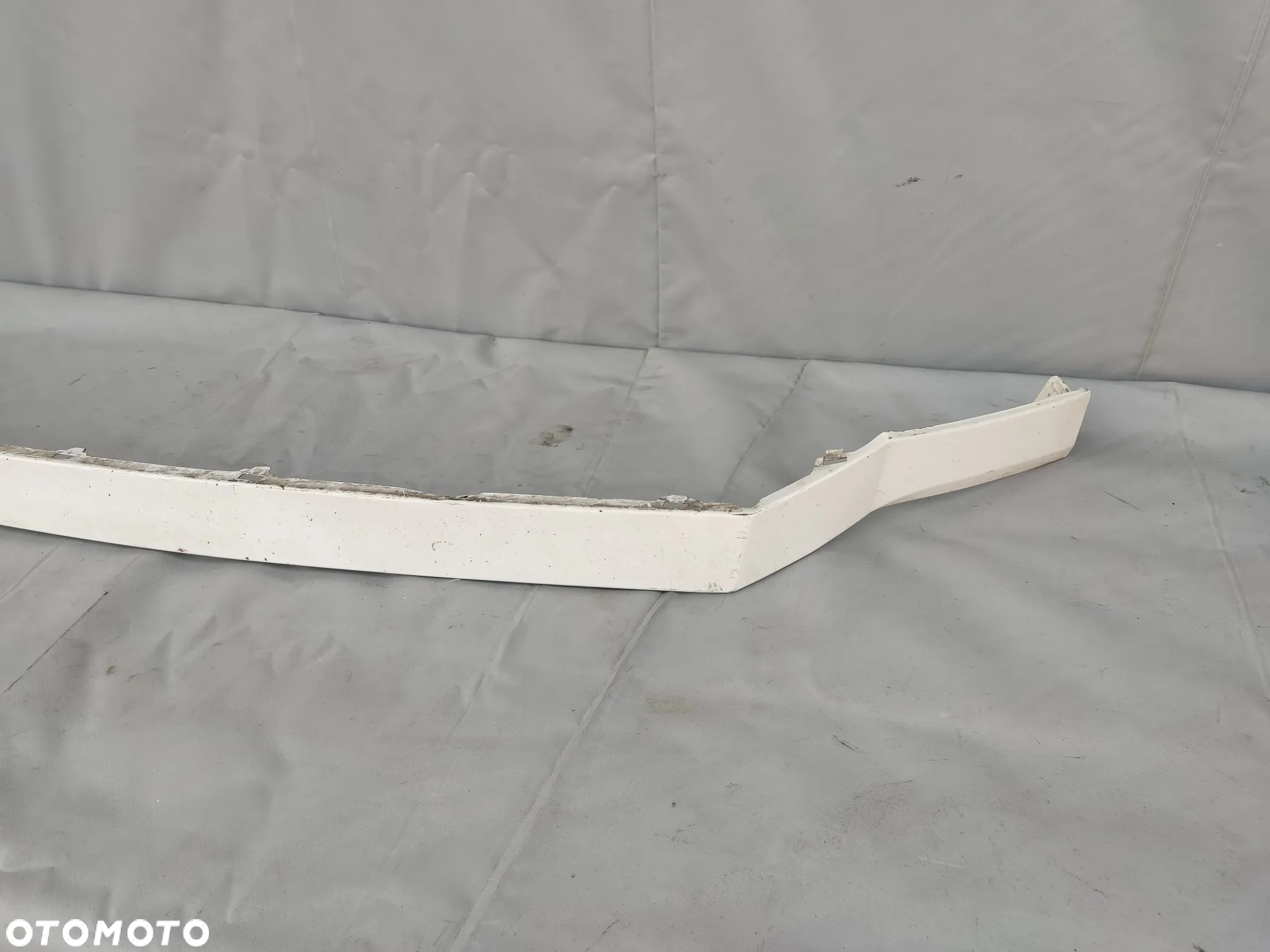 VW CRAFTER LIFT ATRAPA LISTWA POD LAMPY PAS BELKA 2E0853194A - 3