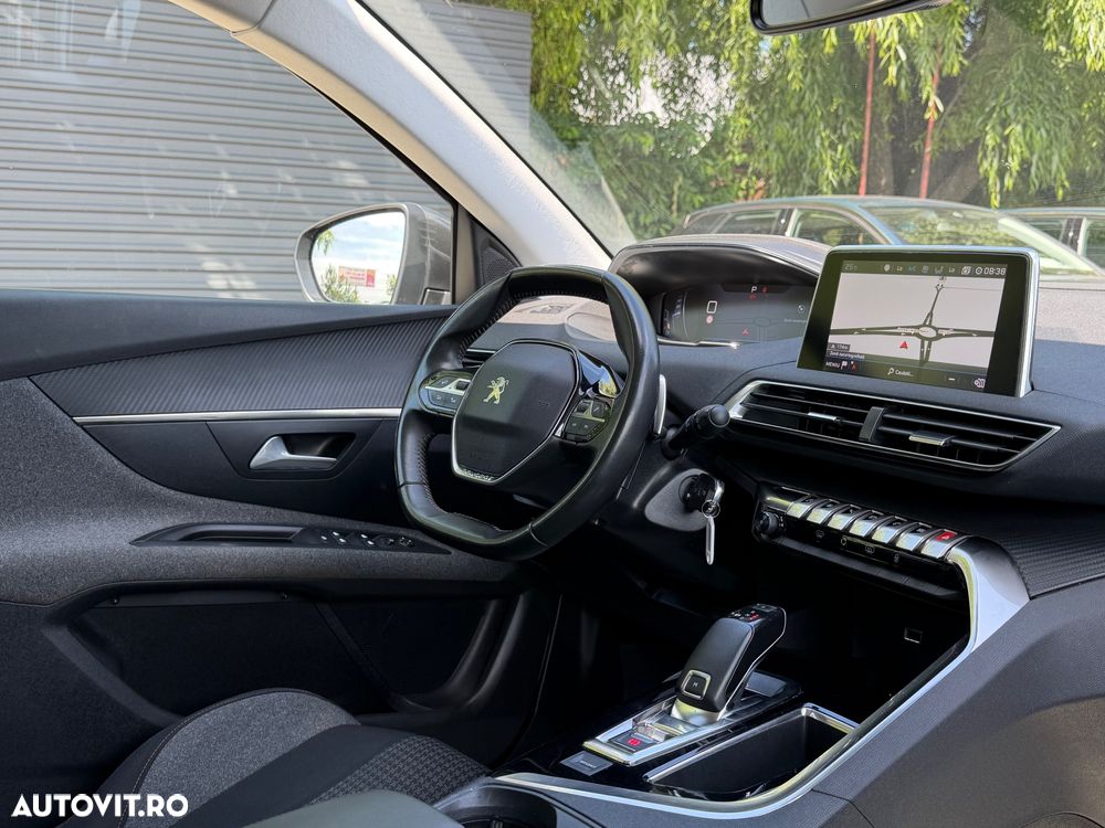 Peugeot 3008 BlueHDi 130 Stop & Start EAT8 Active - 8