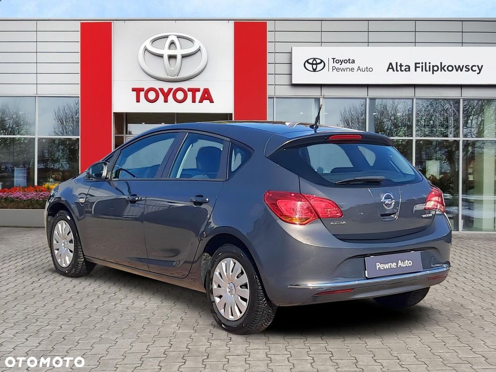 Opel Astra - 5