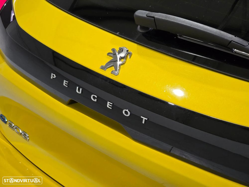 Peugeot e-208 50 kWh SE Style - 32