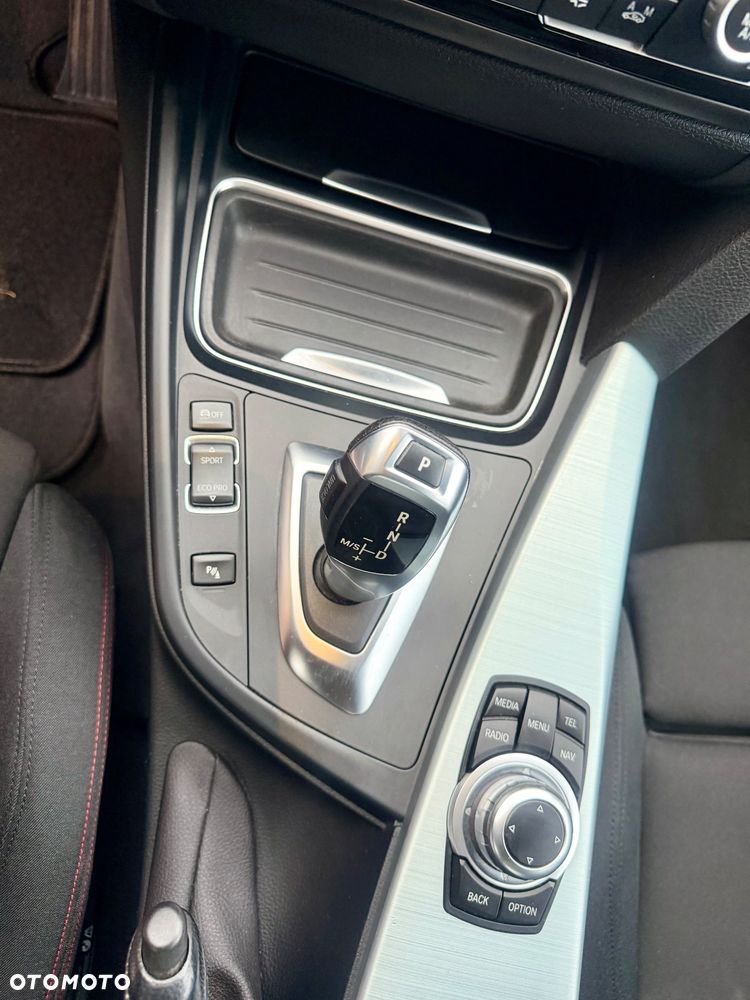 BMW Seria 4 420i Sport-Aut Sport Line - 31