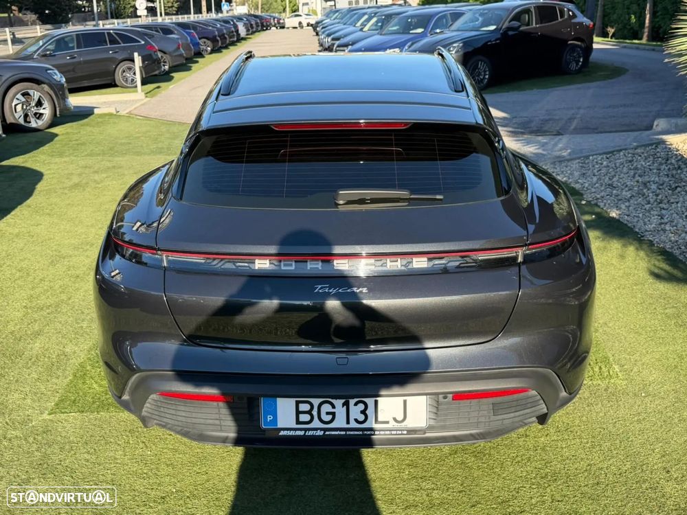 Porsche Taycan Sport Turismo Standard - 16