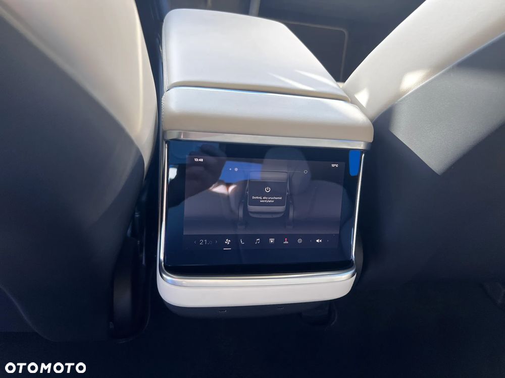 Tesla Model S Long Range - 10