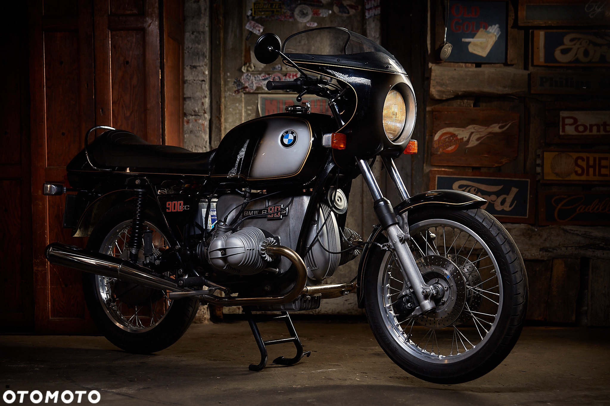 BMW R - 2