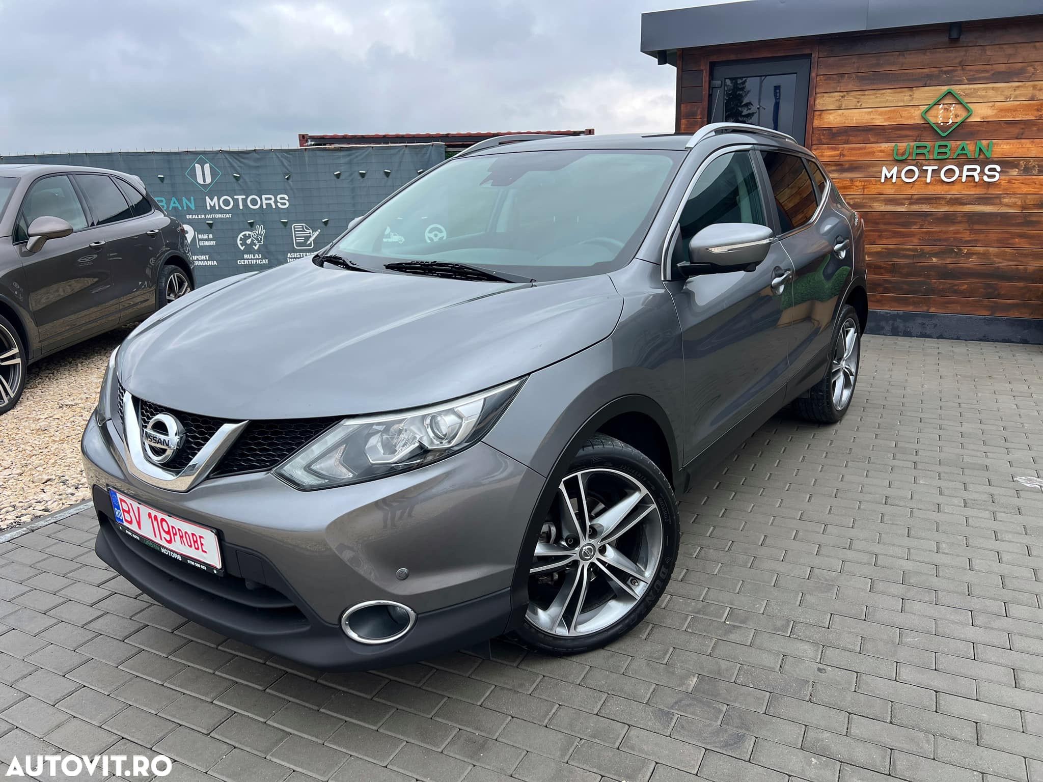 Nissan Qashqai 1.6 DCI Start/Stop X-TRONIC Tekna - 1