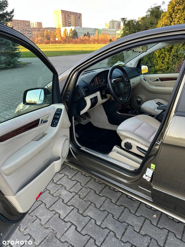 Mercedes-Benz Klasa A 160 Elegance - 8