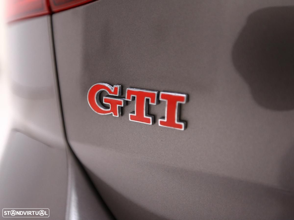 VW Golf 2.0 TSi GTi DSG Performance - 14