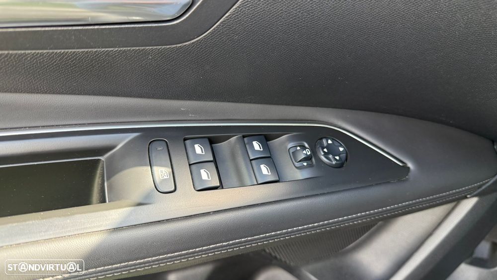 Peugeot 3008 1.6 BlueHDi Allure Grip Control - 51