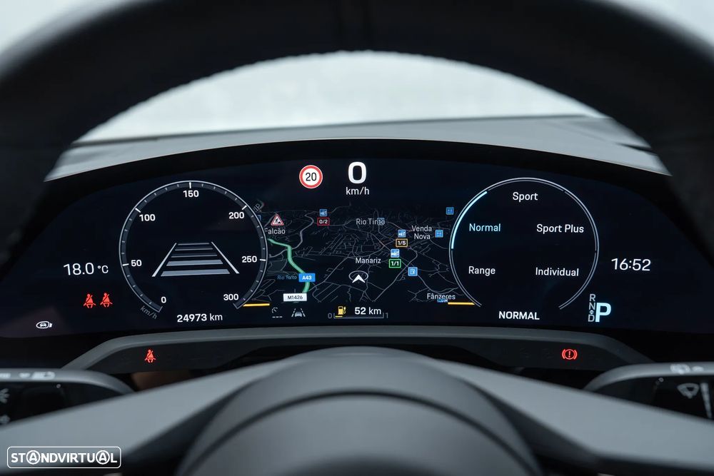 Porsche Taycan Sport Turismo 4S - 33
