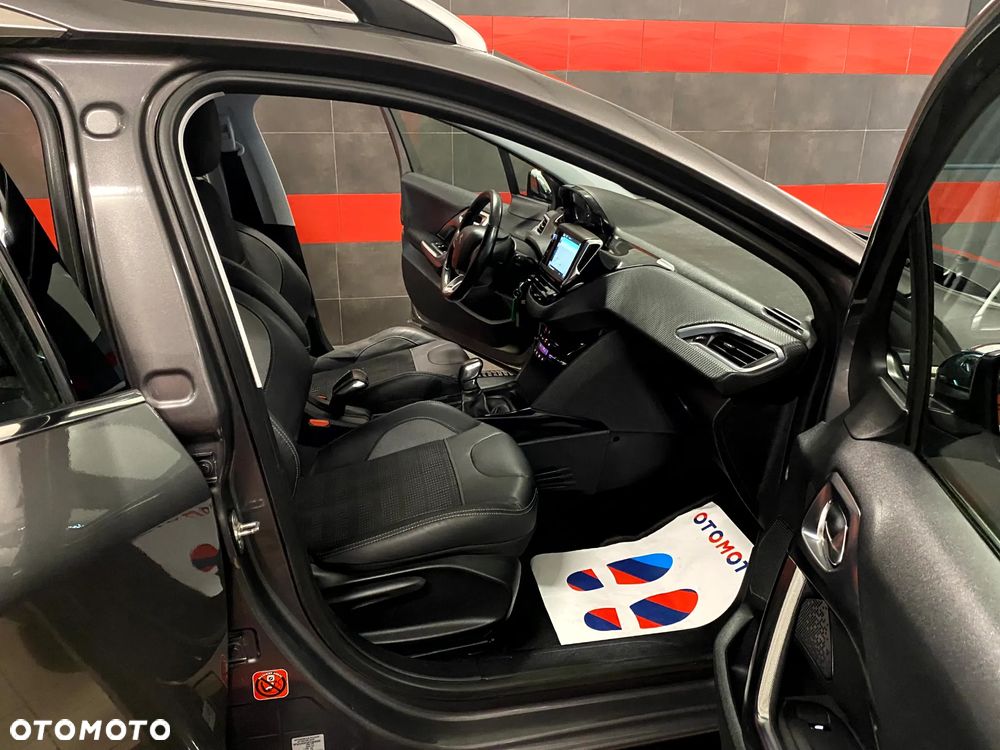 Peugeot 2008 1.6 e-HDi Allure S&S - 21
