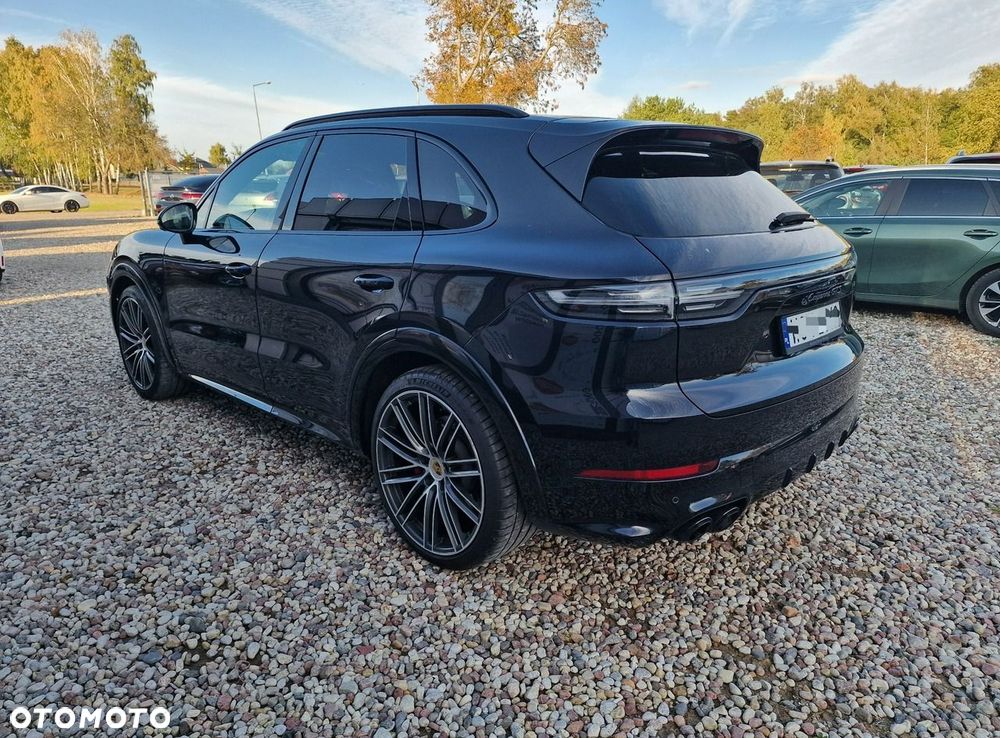 Porsche Cayenne - 13