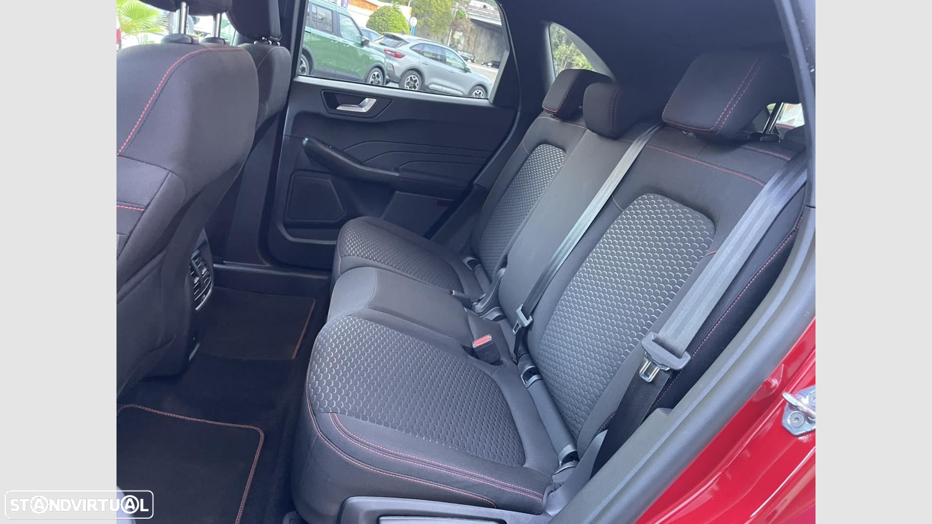 Ford Kuga 2.5 PHEV ST-Line - 11