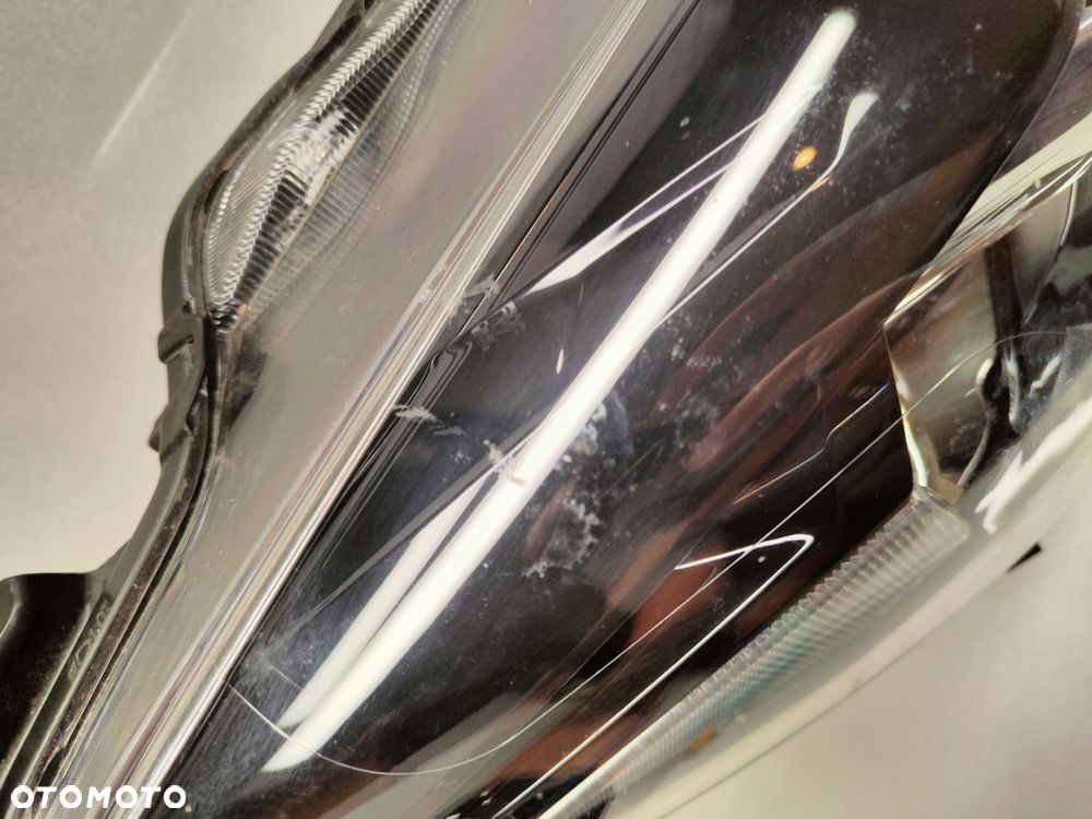 mazda 2 dj full led komplet lamp przód d43n51030, d43n51040 - 5