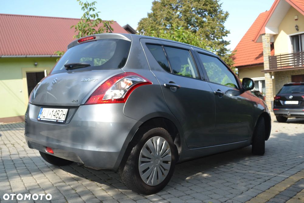 Suzuki Swift 1.2 Premium - 6