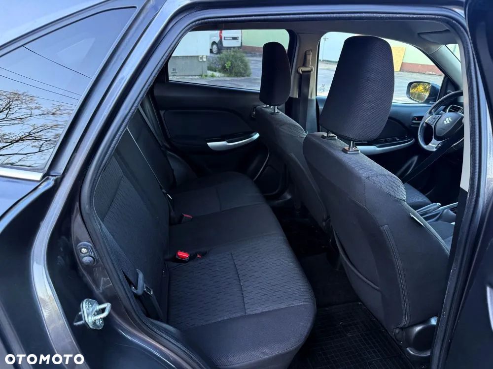 Suzuki Baleno 1.2 Premium Plus - 6