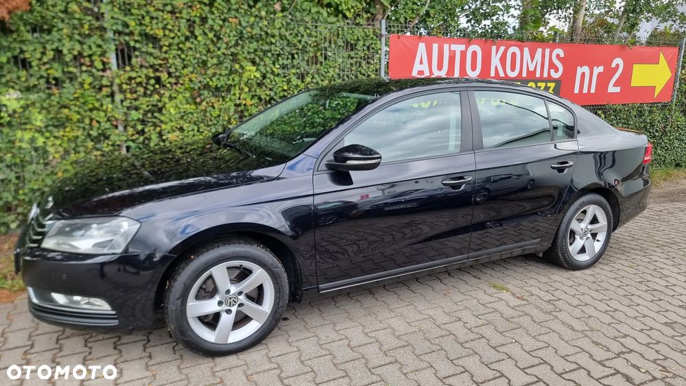 Volkswagen Passat - 23