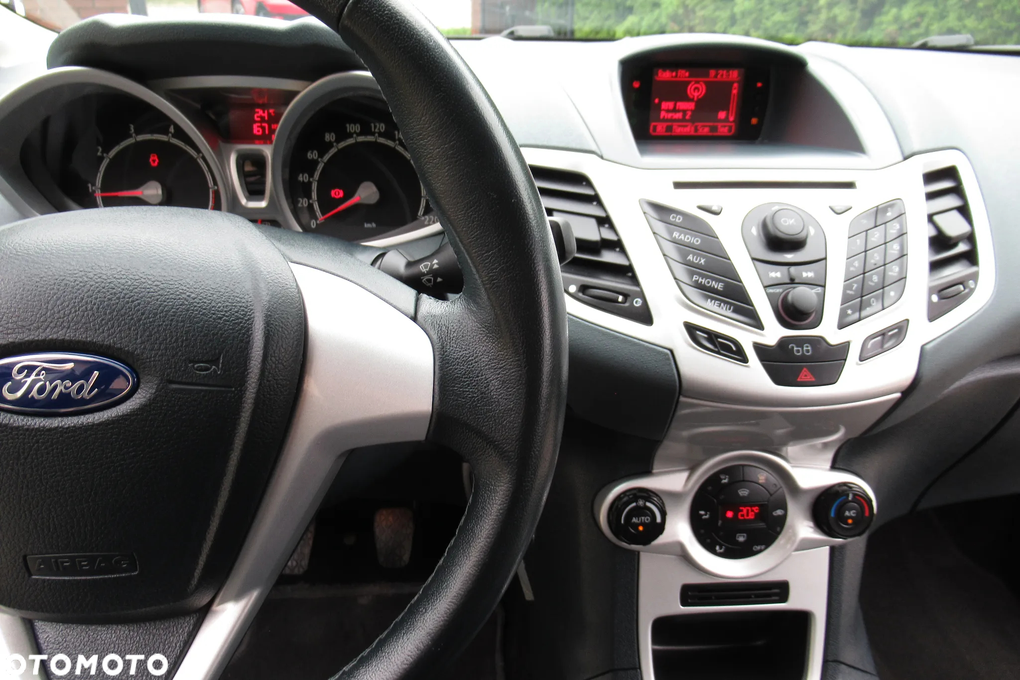 Ford Fiesta 1.25 Titanium - 29
