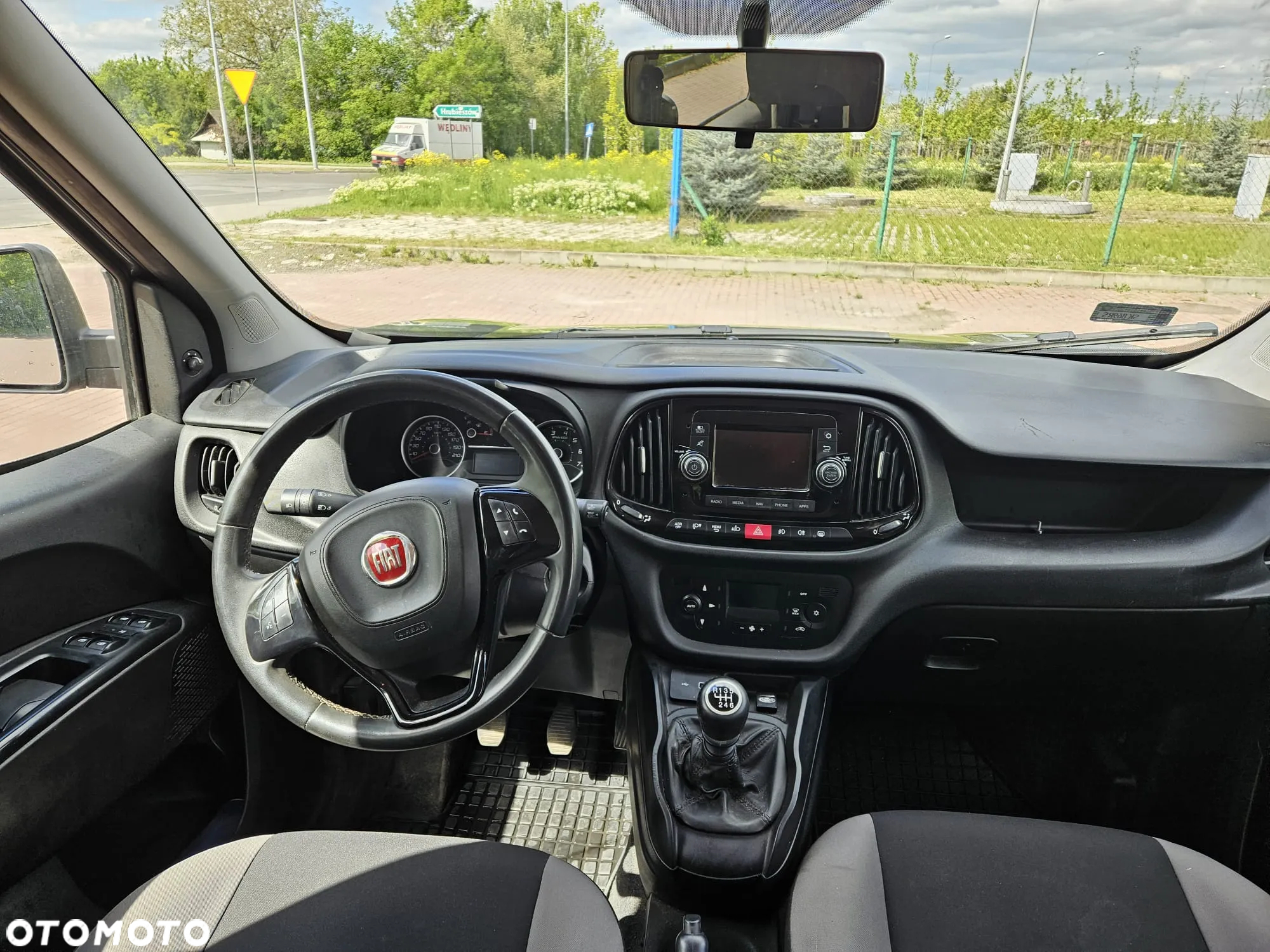 Fiat Doblo 1.4 T-Jet Dynamic - 9