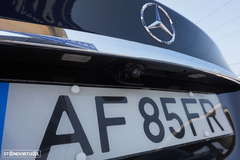 Mercedes-Benz C 300 de AMG Line - 13