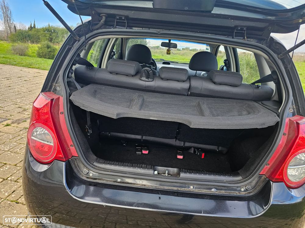 Chevrolet Aveo 1.2 LT - 26