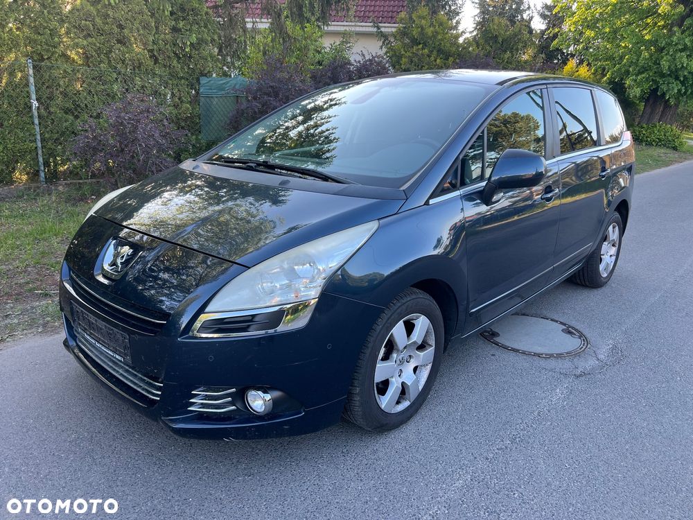 Peugeot 5008 1.6 HDi Premium - 1