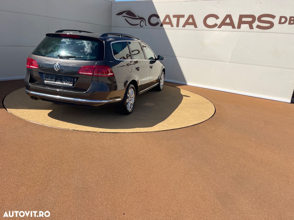 Volkswagen Passat 2.0 TDI BlueMotion Technology Comfortline - 14